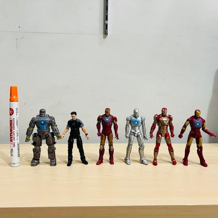 mainan action figure ironman mark 1, 2, 6, 3, 42, tony stark tinggi 3.75 inch full artikulasi detail