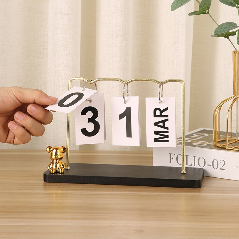 

Kalender desktop kantor kreatif Eropa Bear calendar ornament living room office desktop calendar