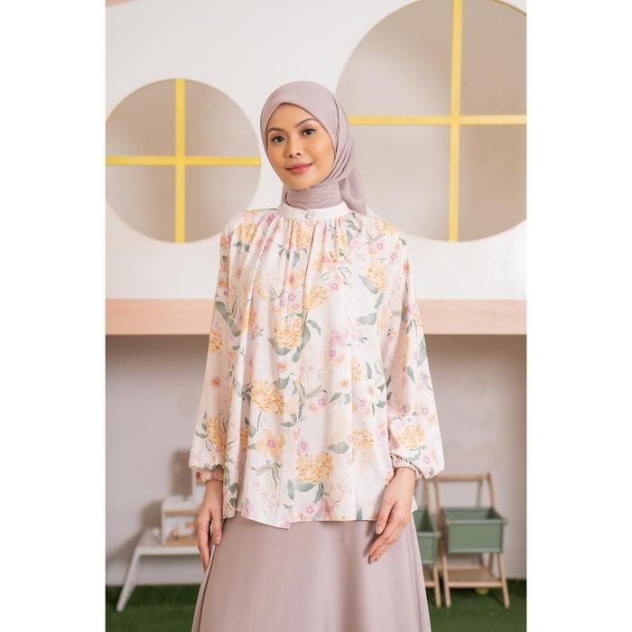 Elhijab- Klamby - Zinnia Blouse Ivory