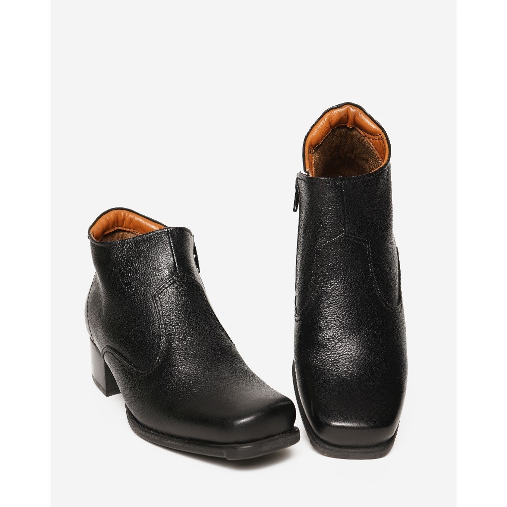 Buccheri Belle Boots Women Black