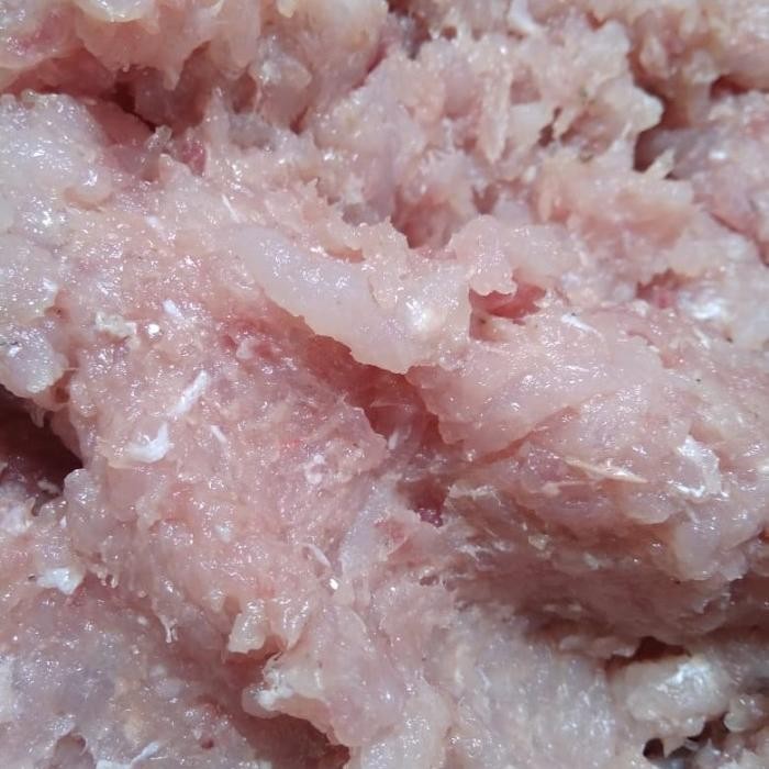 

PastiFreShNya- IKAN SURIMI KRISI GILING