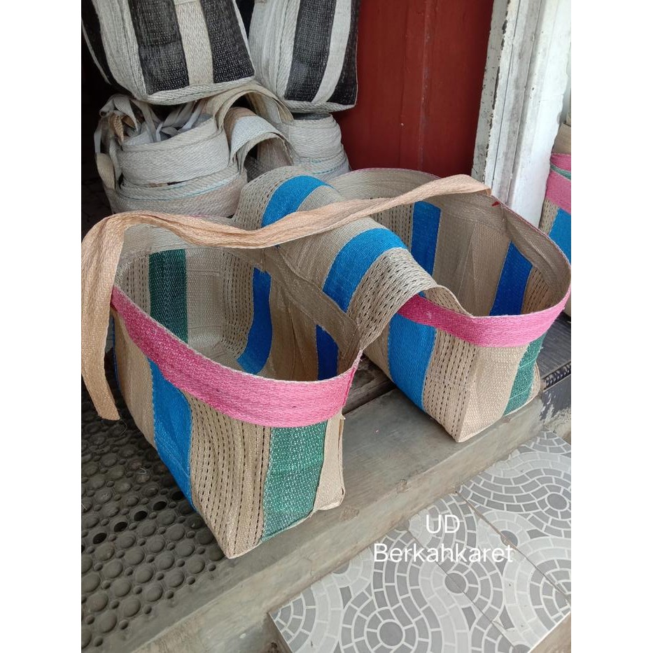 PREMIUM Tas motor keranjang obrok/Tas bronjong motor/tas keranjang di motor/tas sales/tas kurir/tas