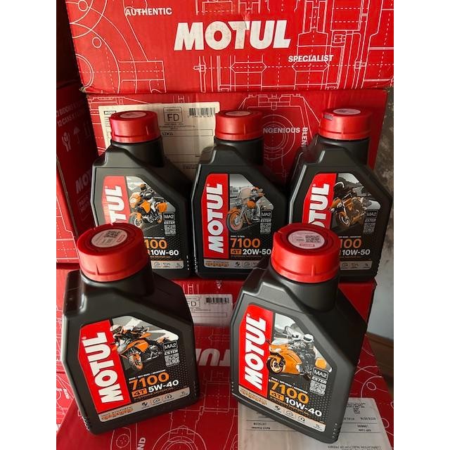 Motul 7100 4T 100% Synthetic Ester