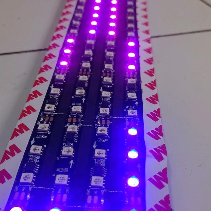 Lampu Led Strip Variasi Hiasan Kaca Mobil Wifi 4 Baris Bisa Ganti Text Via Android Car