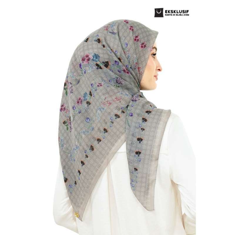 Nada Puspita Tales Of The Vine Series Scarf - Abelia *