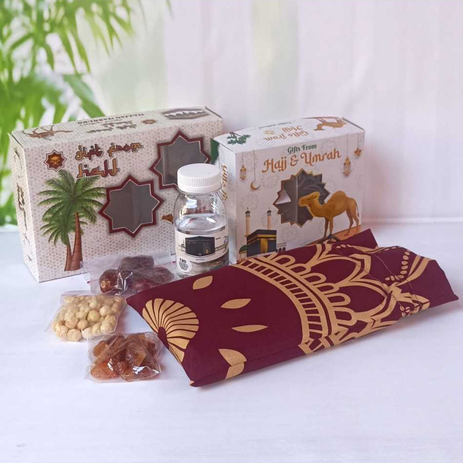 

PAKET OLEH OLEH HAJI DAN UMROH + SEJADAH TRAVEL
