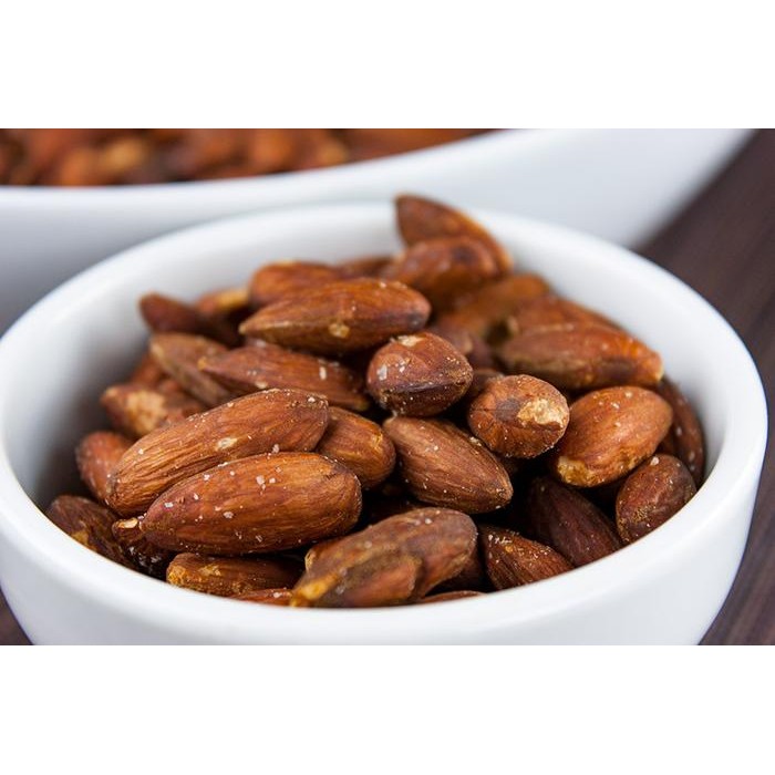 

Kacang Almond Salted Roasted (Panggang) 1kg Terlaris
