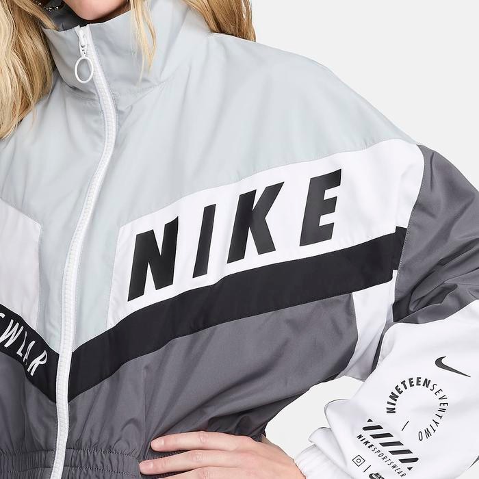 Hf5956 068 Womens Nike Sportswear Woven Jacket