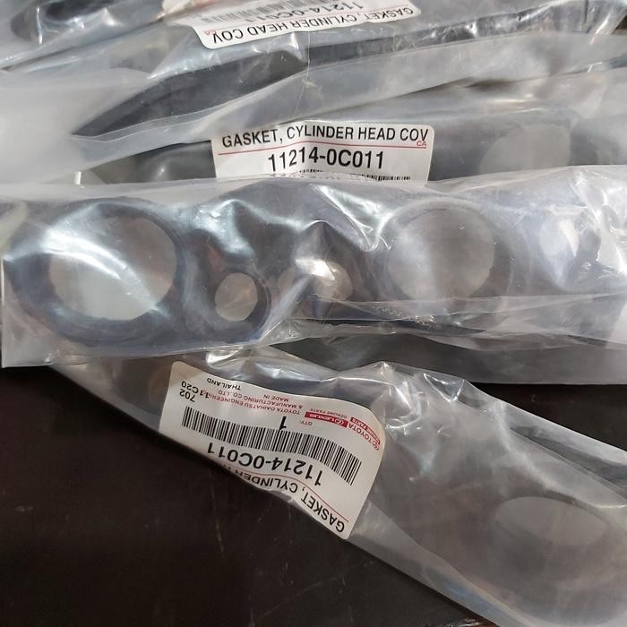 Terbagus Seal Busi/Cylinder Head Cov Mobil Innova Bensin Original
