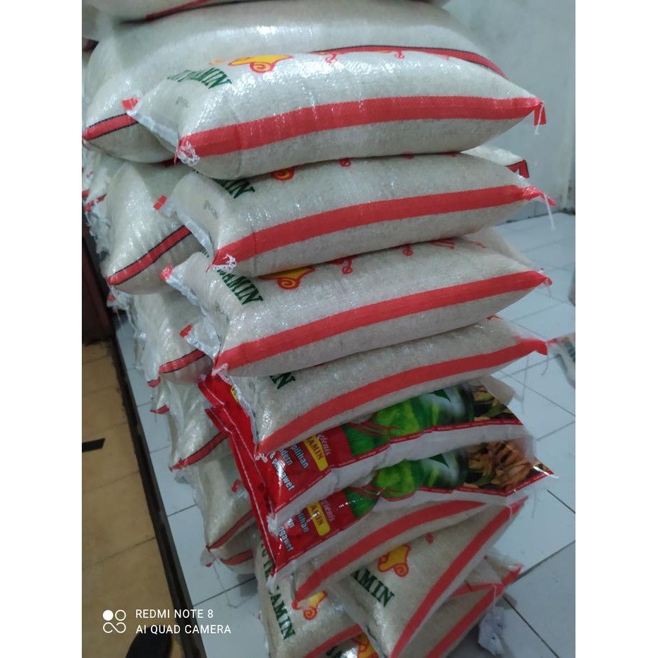 

Terlaris- Beras Slyp Super Cap Bunga 10Kg