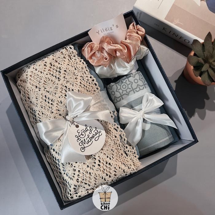 

Kikoochi Gamila Gift - Hadiah Kado Ulang Tahun Mukena Wanita Lebaran