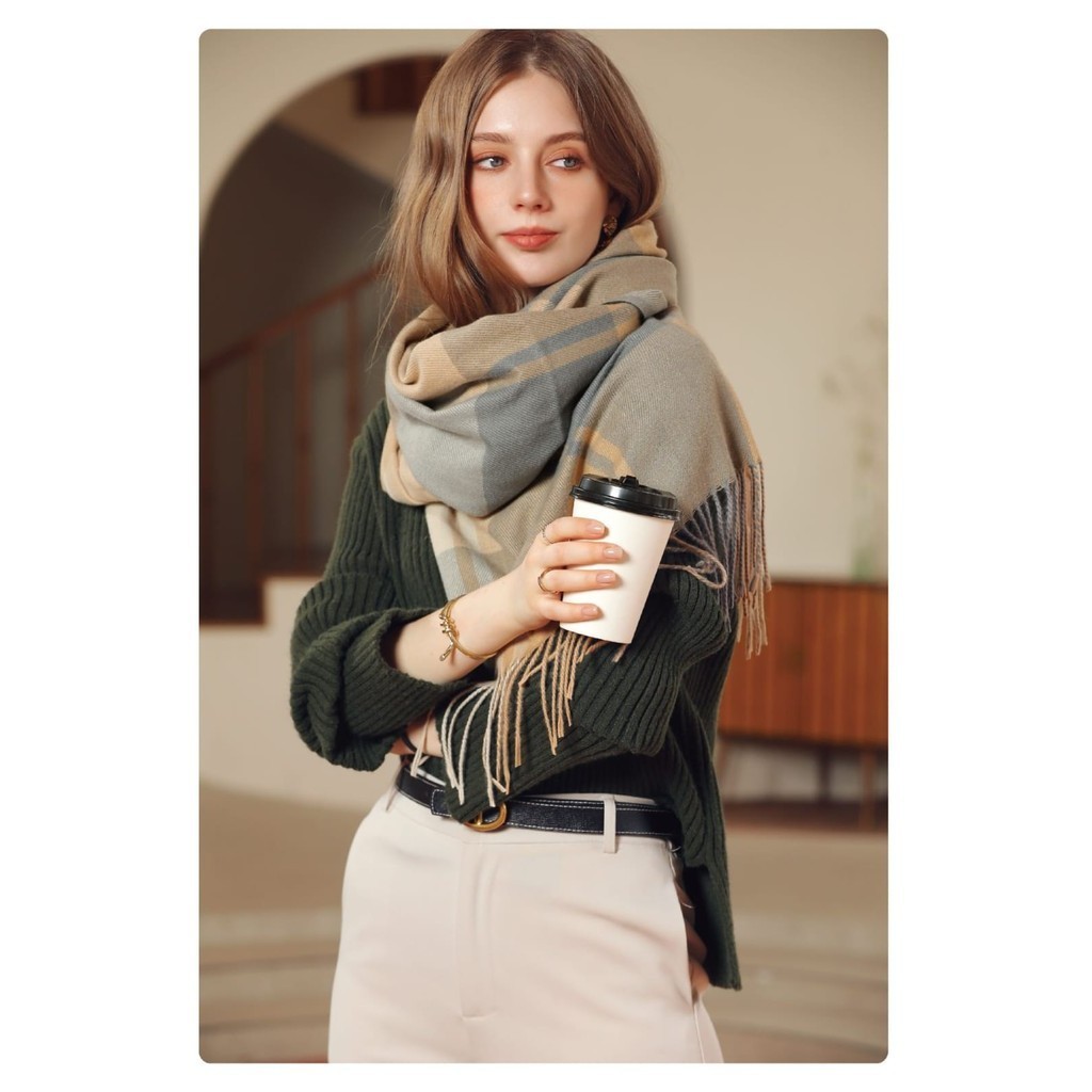 Beaded Bloom Syal Musim Dingin Motif Kotak Syal Winter Selendang Wanita Scarf Winter