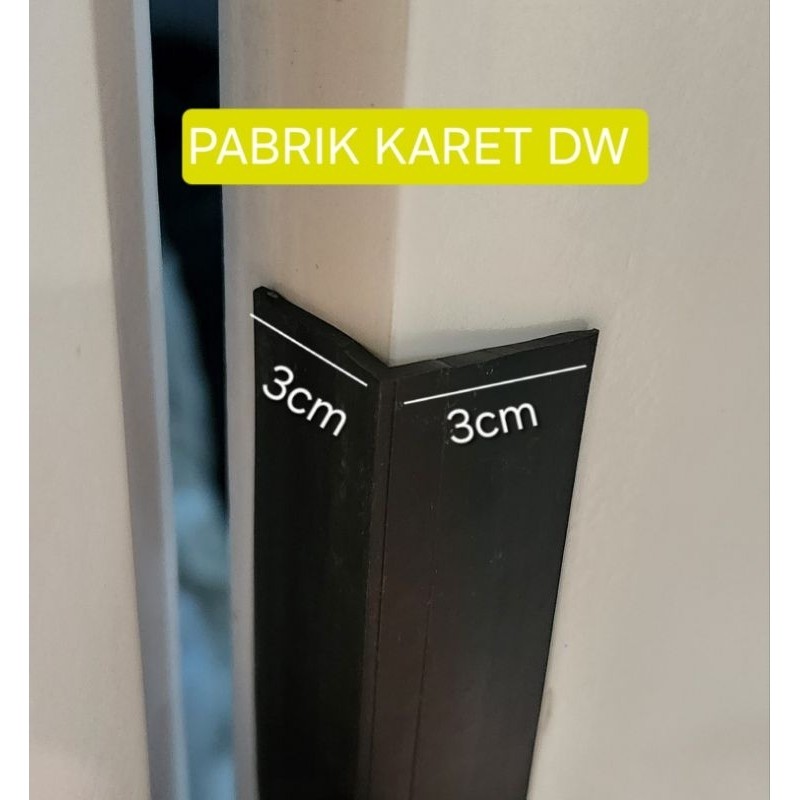 Karet Pengaman Siku 3x3 cm Pengaman Sudut 3x3 Cm Karet List Letter L Karet Siku