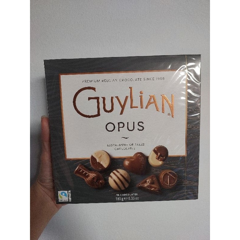 

Restokobar Guylian The Ginal Seashells 250G / Guylian Opus 180G Belgian Chocolate