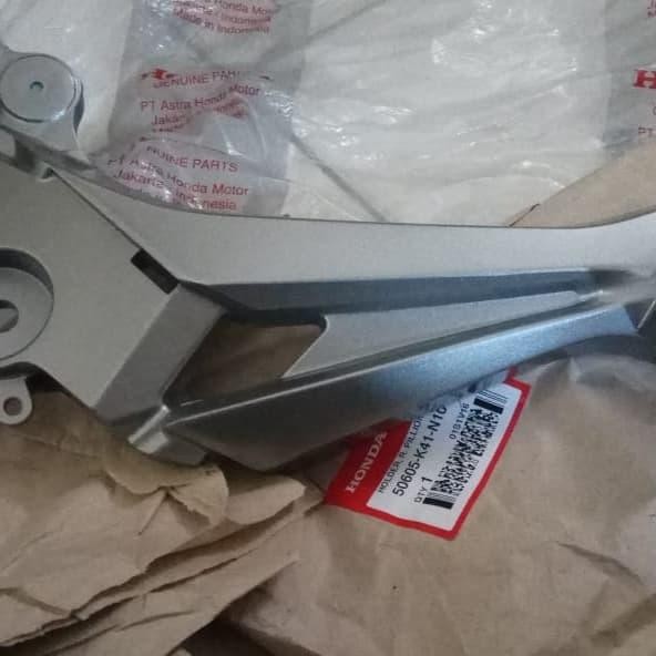 PREMIUM breaket footstep belakang sebelah kanan supra x 125 dd 2015 ori