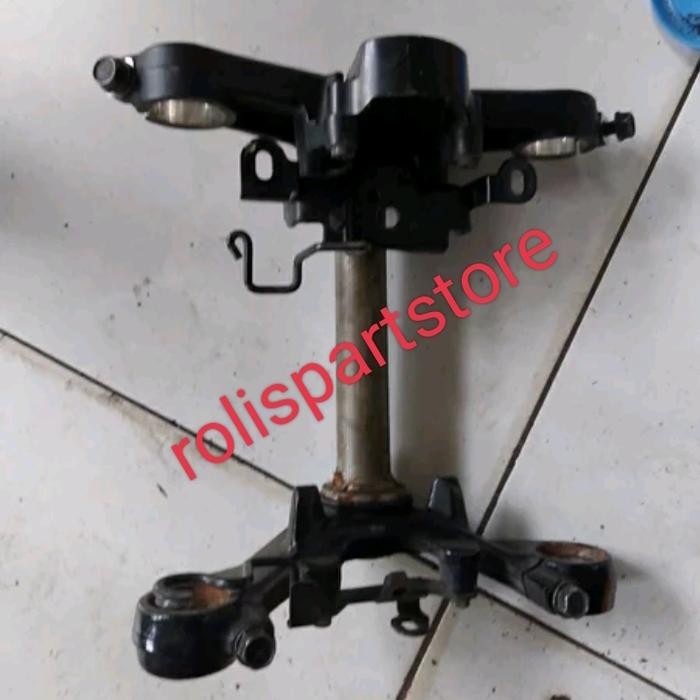 Segitiga Atas Bawah Honda Cbr150R Led Facelift Original Baru