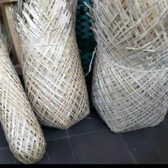 Kreneng brongsong buah kroso bambu besar