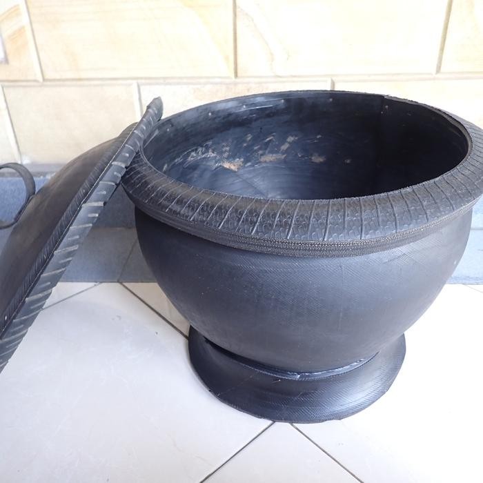 Tempat Sampah Dari Ban Variasi Pendek