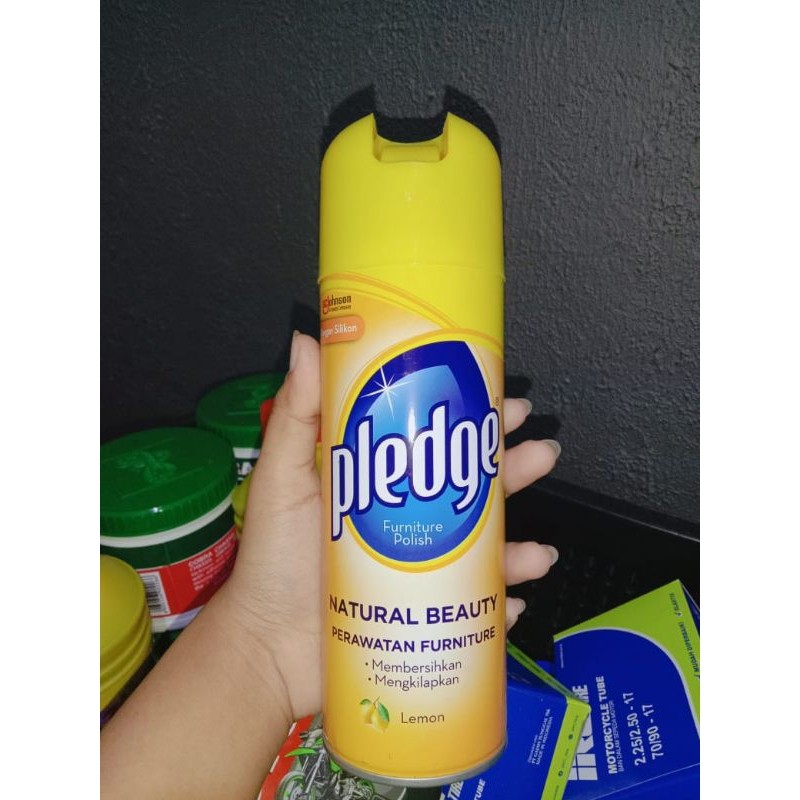pledge lemon //pledge lemon aerosol // forniture polish 330g