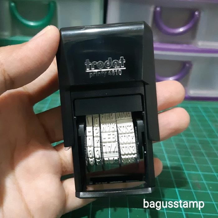 

GotSeef Stempel Tanggal Otomatis Self Ink Trodat 4810 Plastik Hitam Merah Biru Ungu Hijau Kertas