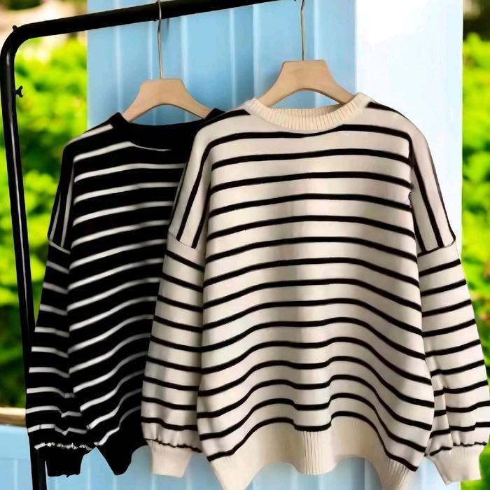 BAYONETA STRIP OVERSIZE BALON KNIT Bayoneta Sweater Rajut Bayoneta Sweater Tangan Balon Bayoneta