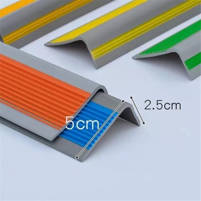 Terlaris Anti Slip Tangga Perekat Pvc Vinyl Anti Licin Lis Tangga Ujung Tangga Step Edge
