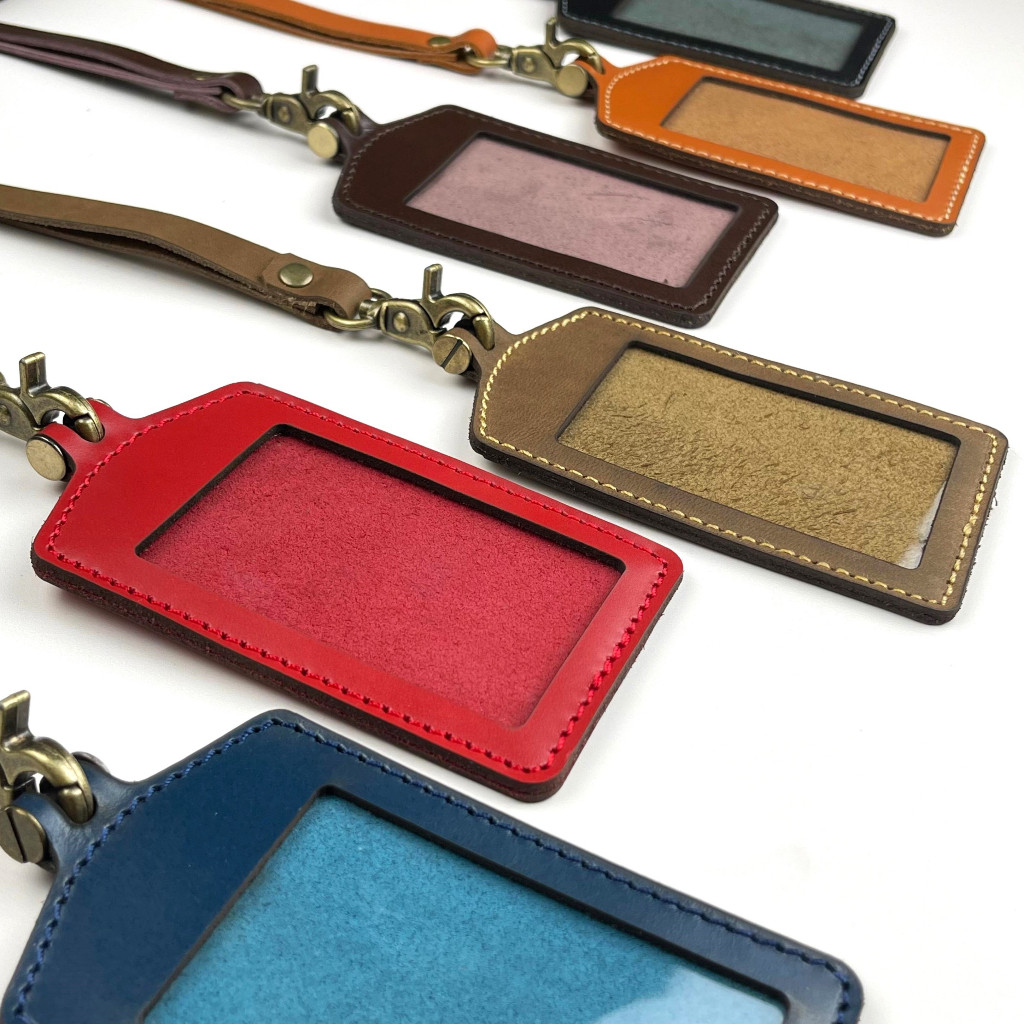 

gantungan ID card kulit asli - tali id card holder - PHID213