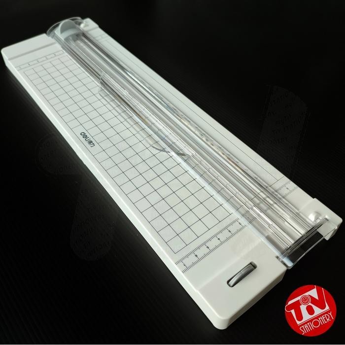 

No Na - Paper Cutter / Trimmer Deli 14251 Portable A4