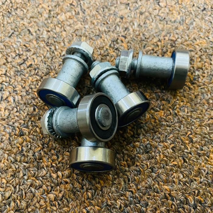 Roller Pintu Sliding Atas Toyota Hiace Commuter 68331-26010