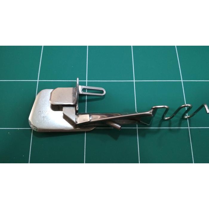 Corong Obras Cubitan Utk Mesin Jahit Obras Industri Typical Yamata