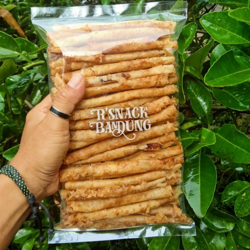 

cemilan pisang aroma sale sumpia crispy 500gr WE!!