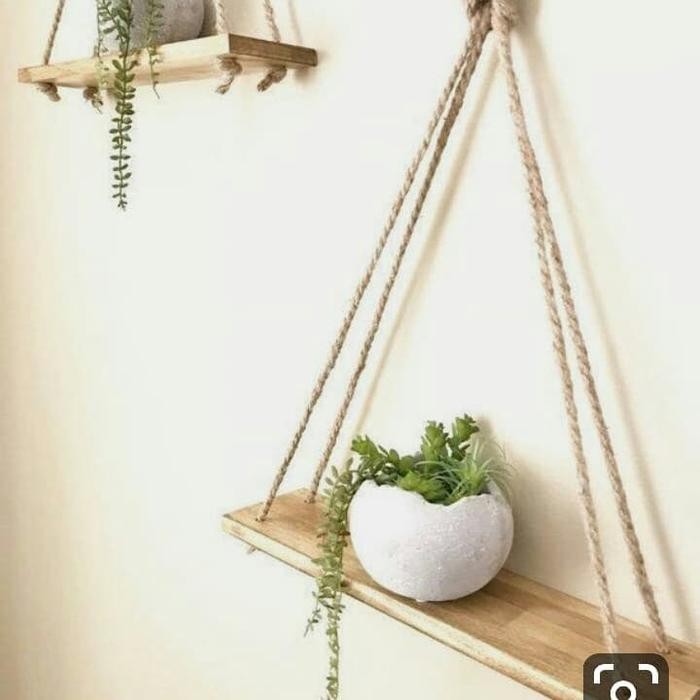 Rak gantung vas bunga bahan dari kayu palet