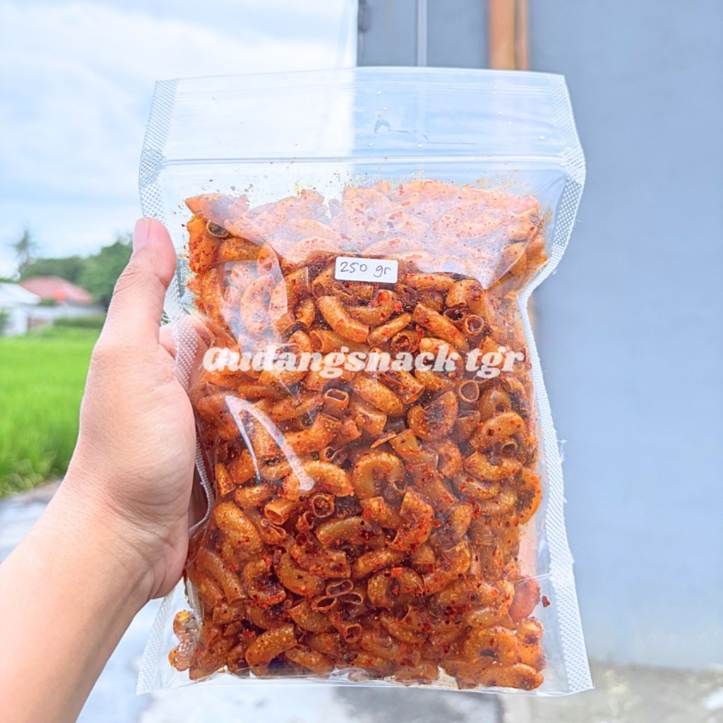 

Olivoliv Snack Makaroni Cikruh Pedas Daun Jeruk Makaroni Basah 250Gr