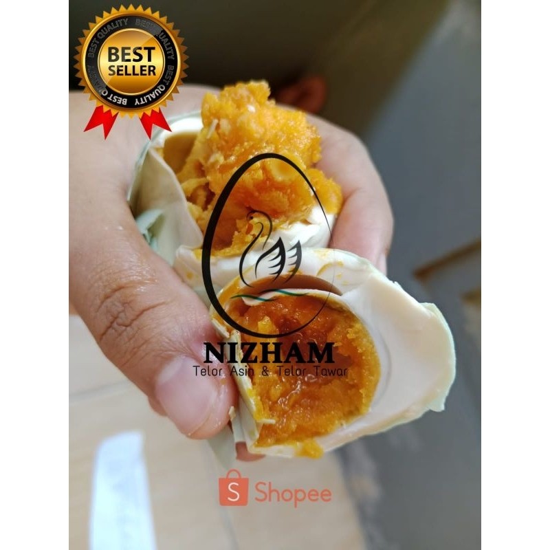 

Telor Asin ukuran sedang isi 10butir masir dan berminyak fress