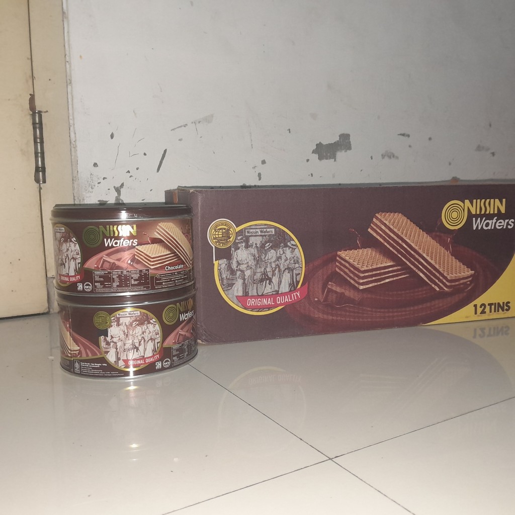 

Nissin Wafer cokelat 180gr 12 kaleng