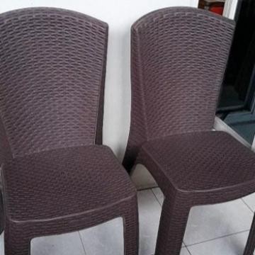 KURSI SENDER BANGKU SANDAR MOTIF ROTAN PLASTIK COKLAT TUA INSTANT gjah