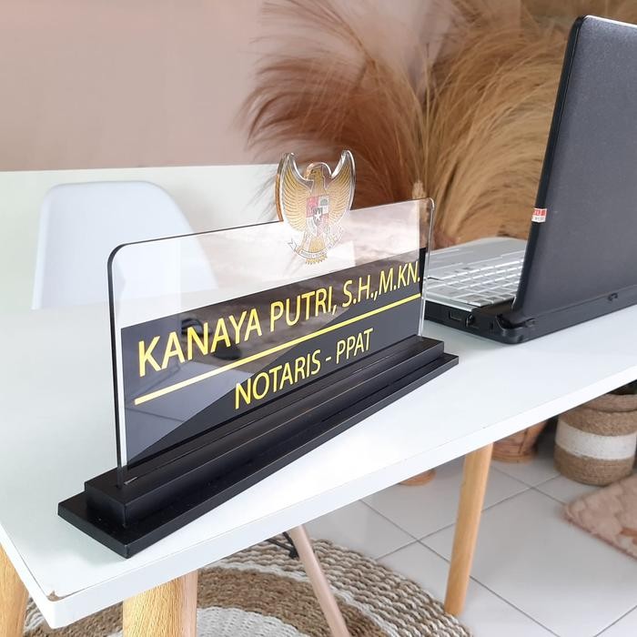 PREMIUM Papan Nama Meja Kerja Akrilik Papan Nama Meja Kantor Kayu