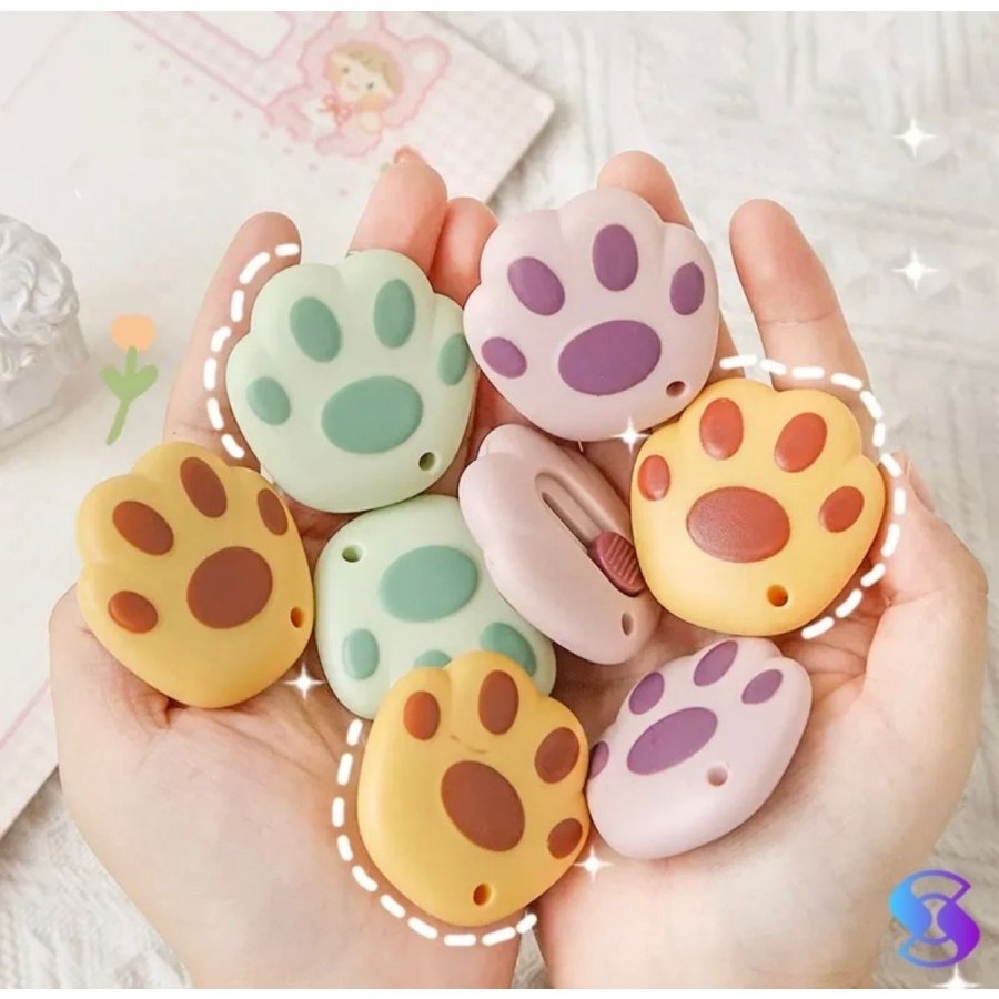 

Jual Cutter Motif Karakter Mini Pisau Kecil Mini Silet Mini Cutter Awan Cutter Travel Size/Cute Mini