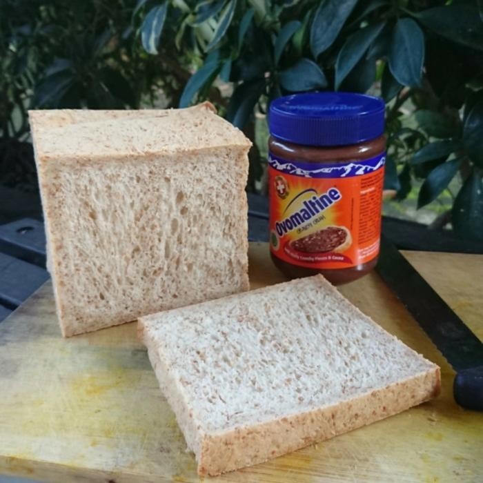 

SALE !!! TEPUNG GANDUM PURAVITA WHOLE MEAL / WHOLEMEAL 1 KARUNG 10 KG / KILO READYY