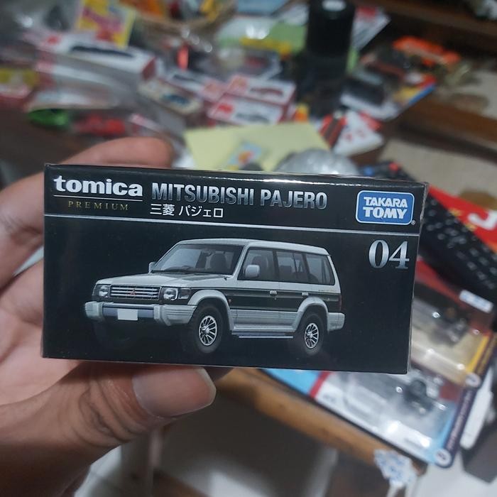 Terlaris Tomica Premium Mitsubishi Pajero