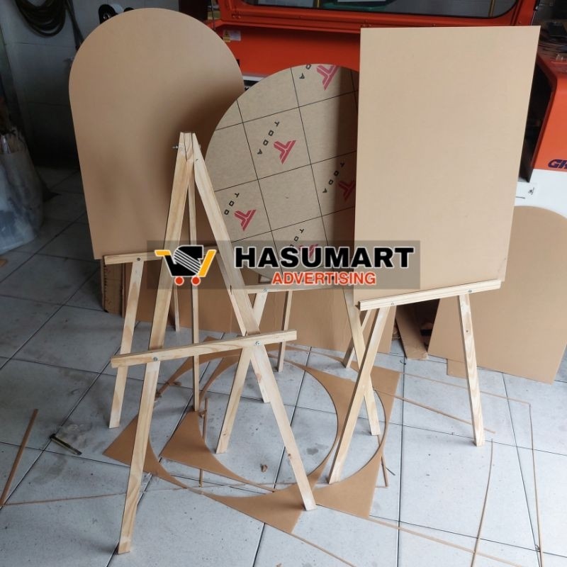 eatbull - Tripod Stand Kayu PREMIUM / Stand Akrilik Sign / Tripod Frame