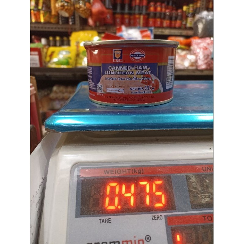 

Lovely Back - MaLing Ham Premium TTS 397gr (Canned Ham Luncheon Meat)