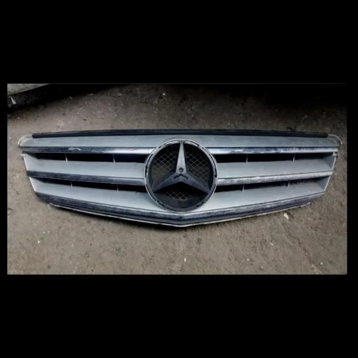 grill grille Mercedes Benz c200 w204 original
