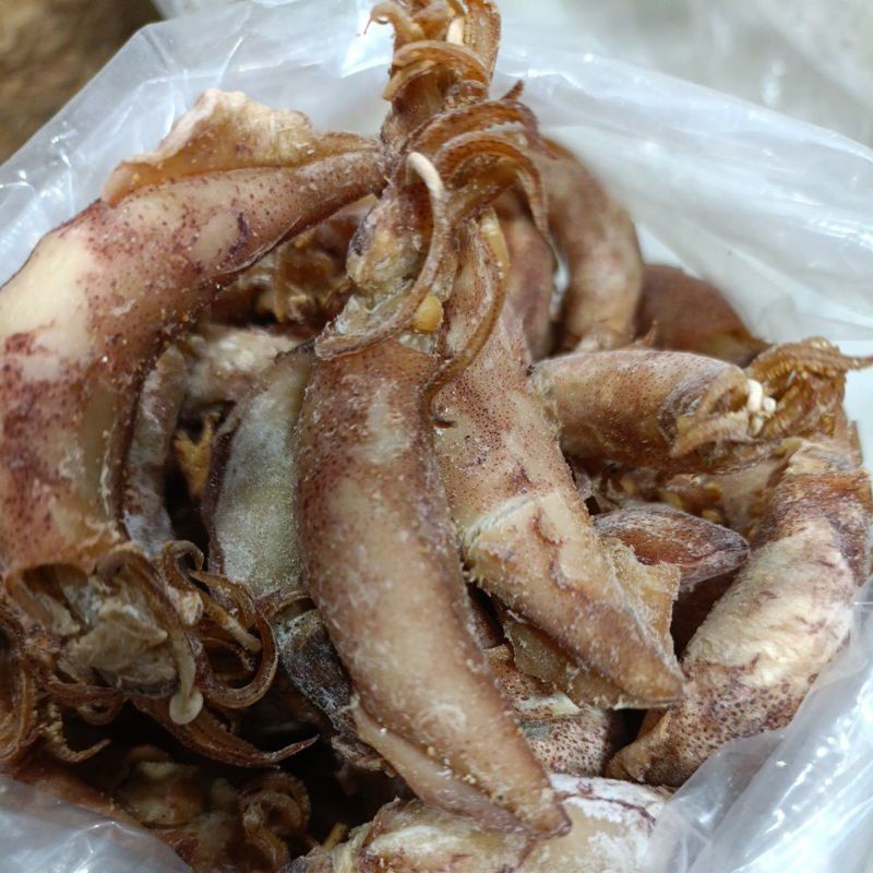 

Terlaris! Cumi Telor Kering / Cumi Asin Kering 250gr gr