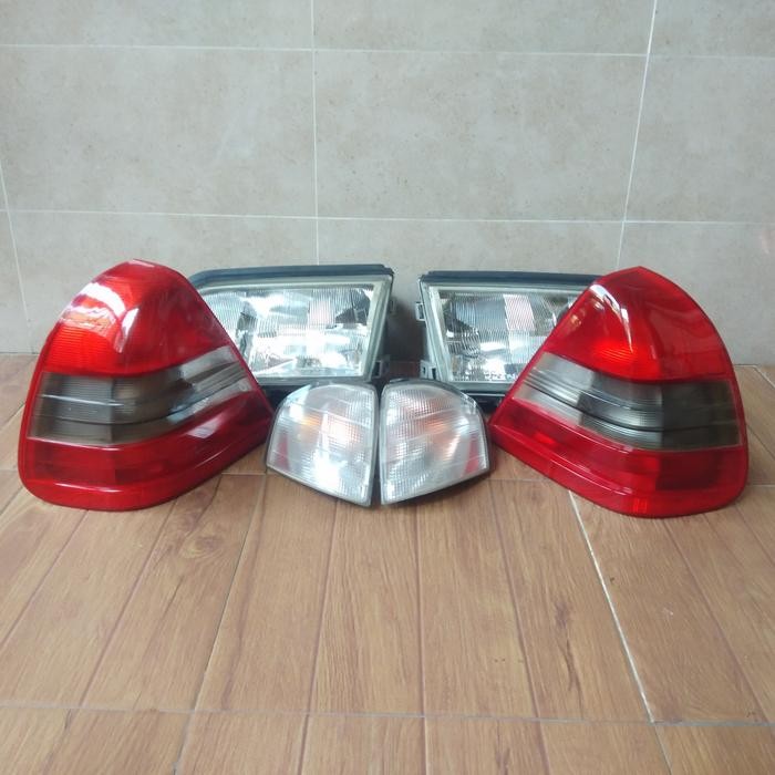 headlamp dan stoplamp mercy W202 set original
