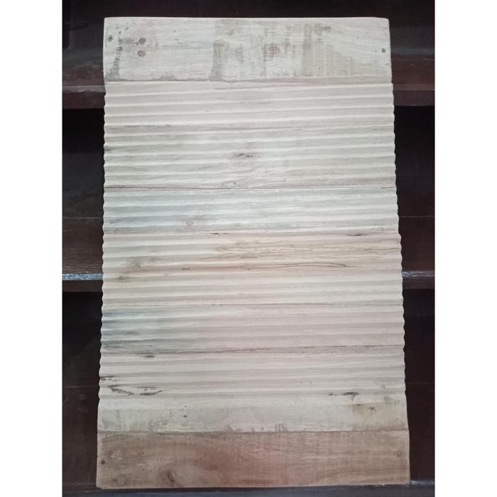 Gilesan / Penggilesan / Papan Cuci Kayu Kamper - TANGGUNG