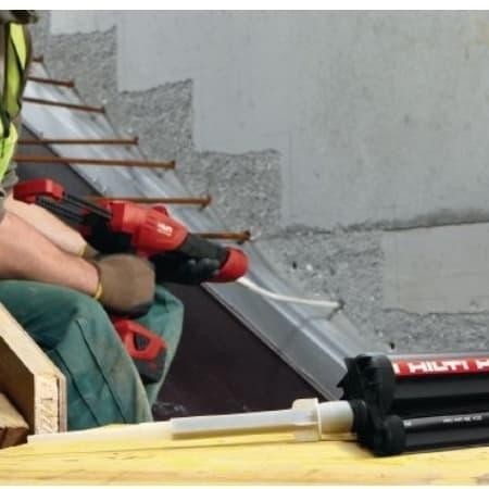 Menarik Re100 Hilti