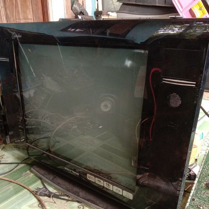 (Expert) yoke tv Sharp LG Polytron slim