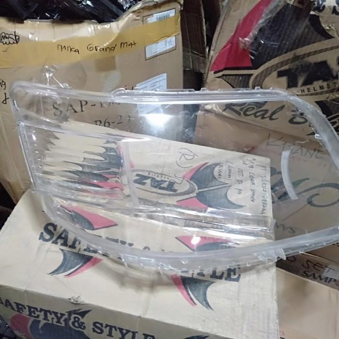 Kaca / Mika headlamp lampu depan Daihatsu LUXIO ORI
