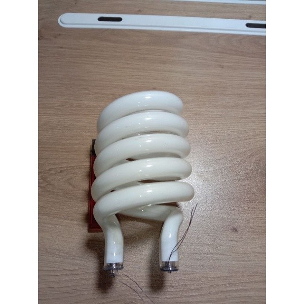 (Expert) kaca lampu spiral 45 w triband